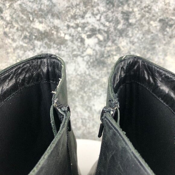 Red Tape Men's Size 11 Salisbury Buckle Black Leather Side Zip Ankle Biker Boots - Picture 4 of 13